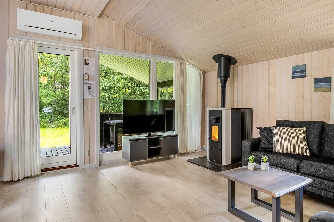 Pet friendly home in Toftlund with Wifi in Arrild, Tønder Region