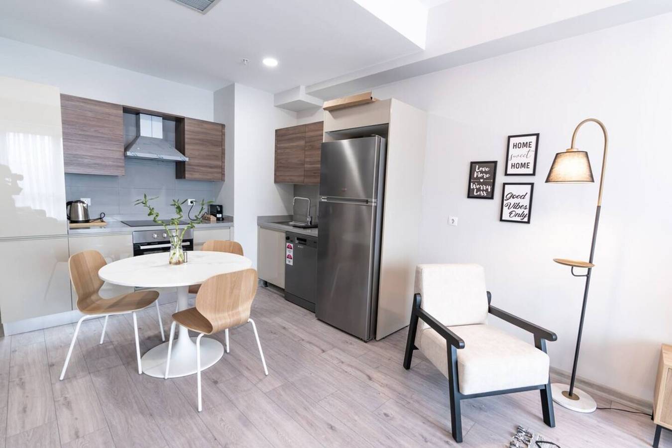 Apartamento entero, Modern Urban Apt- Relaxation in the City Hustle in Kadıköy, Estambul