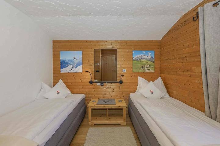 Ferienhaus für 5 Personen, mit Sauna und Garten sowie Balkon und Pool, mit Haustier in Oberndorf in Tirol - 3