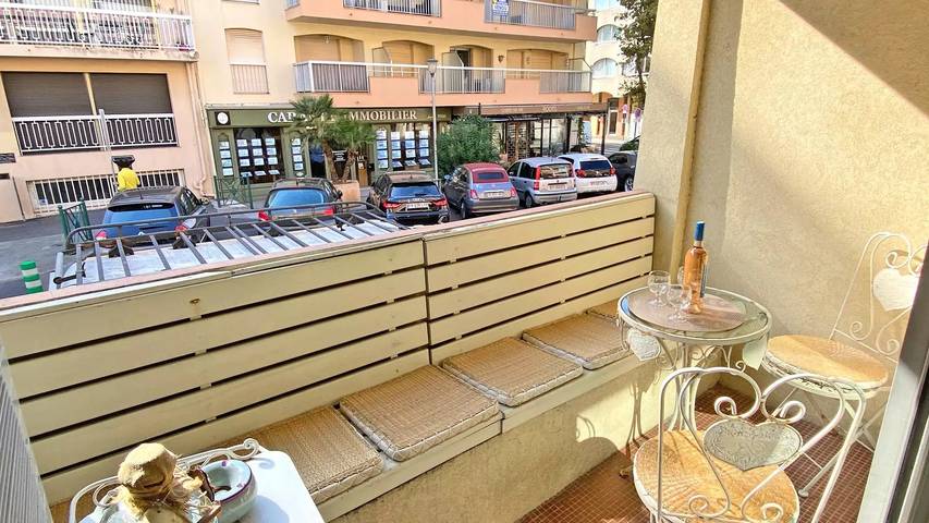 Gîte pour 4 personnes, avec terrasse, animaux acceptés dans Casino De Sainte Maxime