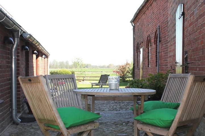 Ferienhaus für 9 Personen, mit Garten, mit Haustier