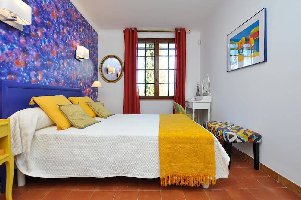 Awesome home in Saint-Laurent-du-Verdo in Saint-Laurent-du-Verdon, Gorges du Verdon