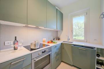 Casa Vacanza per 4 Persone in Laveno-Mombello, Lago Maggiore (Lombardia), Foto 1
