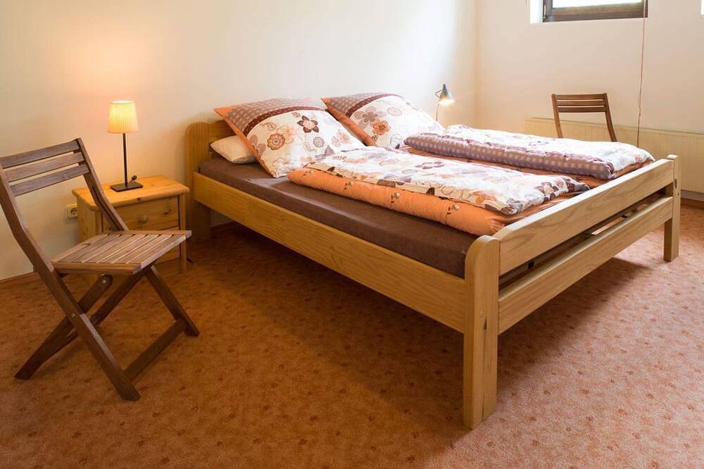 Ganze Wohnung, Haus Gartenstraße - Ferienwohnung Haus Gartenstraße in Merzig, Saar-Nahe-Bergland