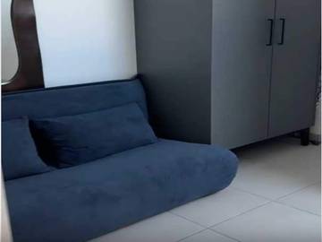 Appartement De Vacances pour 8 Personnes dans Suresnes, Hauts-de-Seine, Photo 1