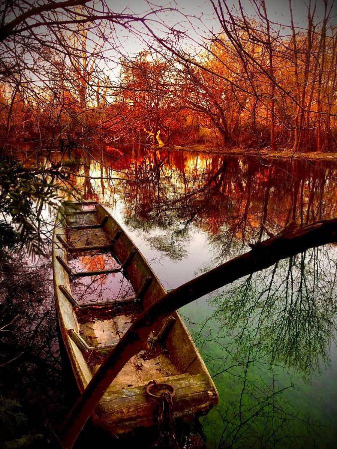 Gîte pour 2 personnes, avec vue dans Office De Tourisme Du Pays Des Sorgues Et Des Monts De Vaucluse - 3