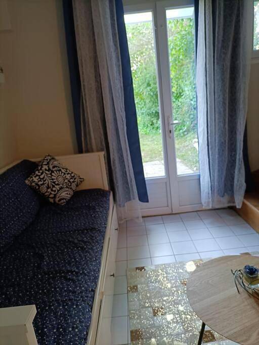 Gîte pour 2 personnes, avec vue et terrasse à Le Mesnil-Esnard - 4