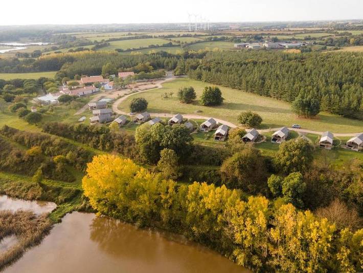 Damona Lodges - Lodge 4 personen - Ethnische - Ohne Spa - 1 Zimmer - Schlafsofa Wohnzimmer in Vairé, Loire-Tal