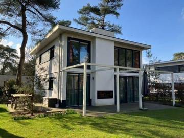 Ferienhaus für 8 Personen, mit Garten in Gelderland