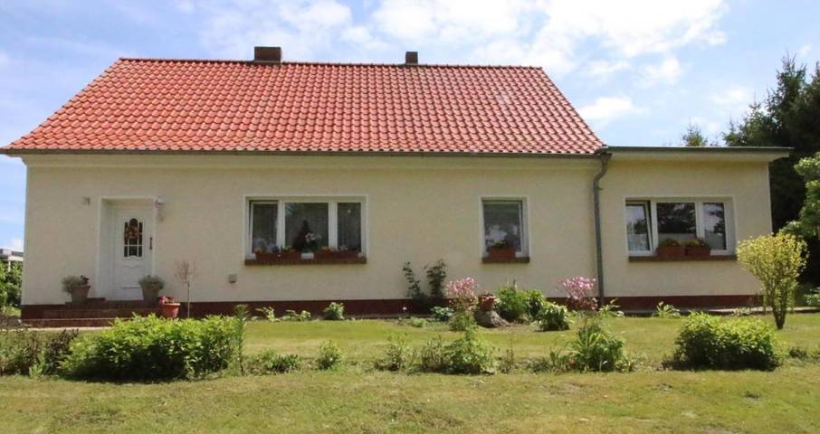 Ferienwohnung für 4 Personen, mit Terrasse und Garten sowie Ausblick