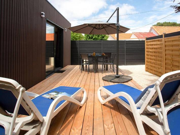 Chalet pour 4 personnes, avec terrasse et jardin