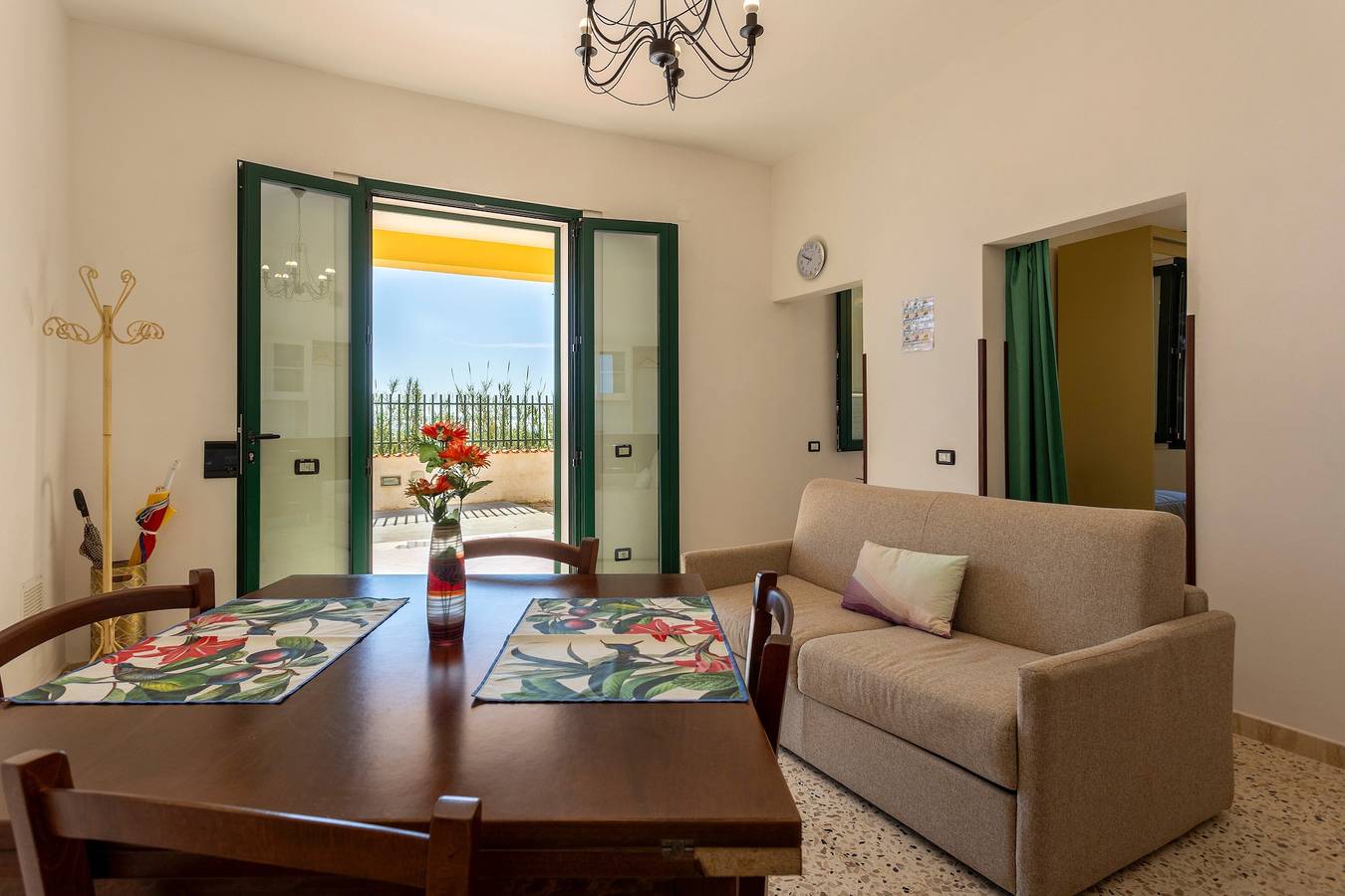 Maison de vacances 'The Rising Sun' avec vue mer, Wi-Fi et climatisation in Marinella (Sicile), Castelvetrano (Commune)