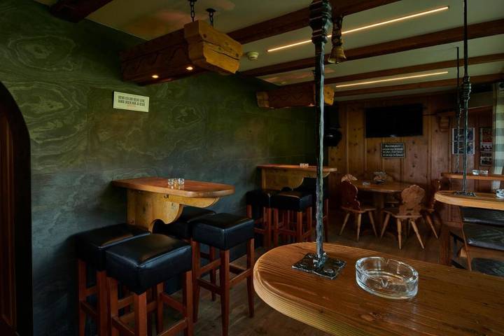 Hôtel pour 2 personnes, avec sauna ainsi que jacuzzi et terrasse, animaux acceptés dans Gstaad - 3