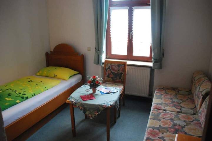 Einzelzimmer 4 - Pensionsgasthof Deutsches Haus in Torgau, Nordsachsen