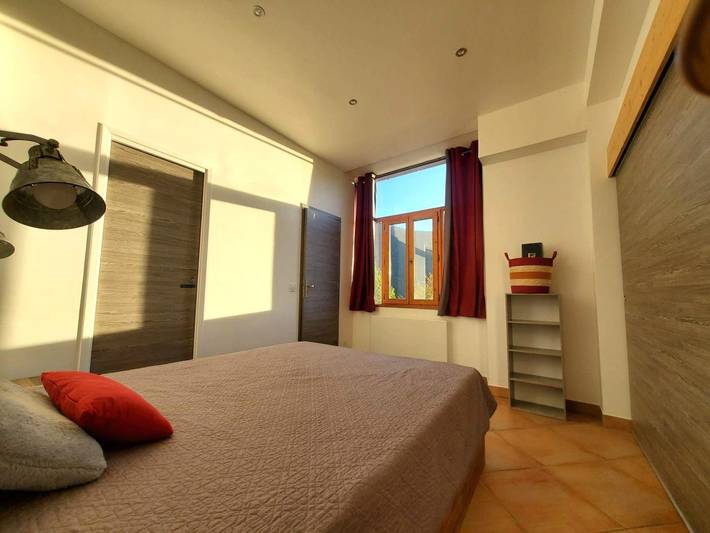 Gîte pour 5 personnes, avec terrasse, animaux acceptés à Séez - 2