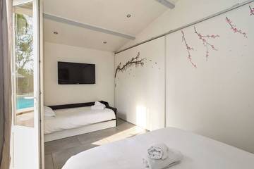 Ferme pour 4 Personnes dans Marseille, Région de Marseille, Photo 4