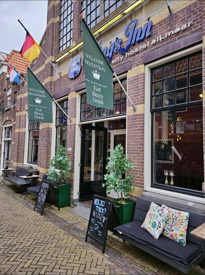 Hostel, mit Terrasse