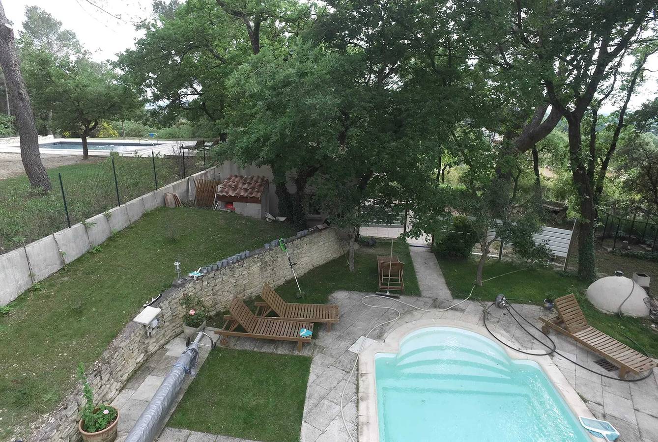 Gemütliches Haus in Velleron, 50 m² mit Pool. in Velleron, Parc naturel régional du Mont-Ventoux