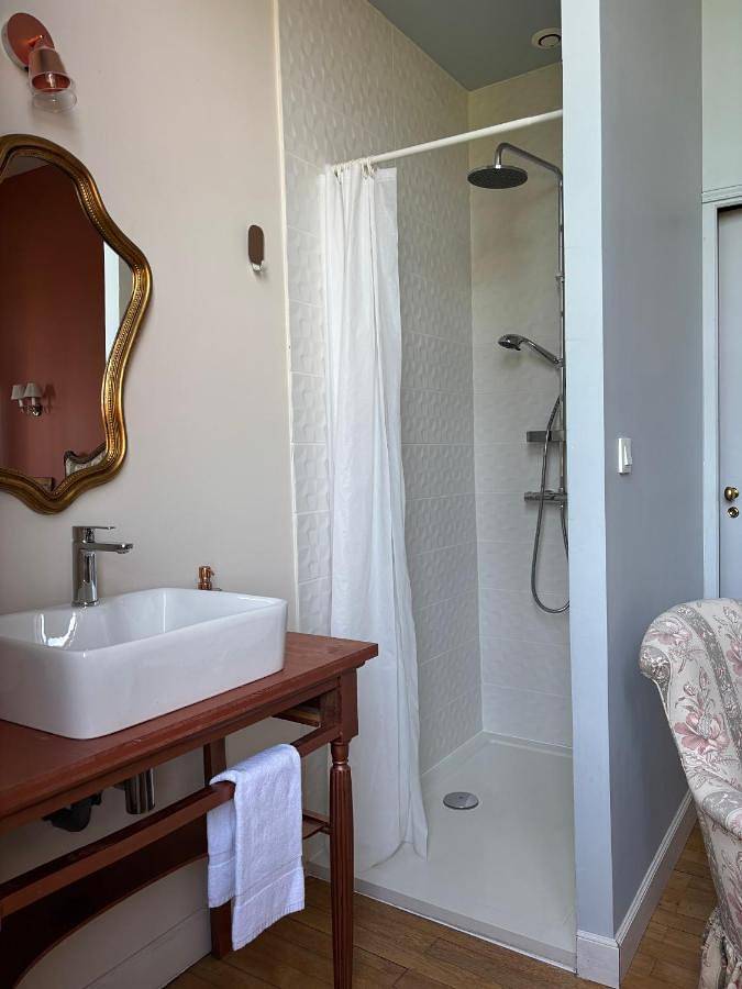 Chambre hôte double 1 in Castelsarrasin, Tarn-et-Garonne