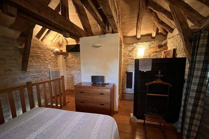 Gîte pour 11 personnes, avec jardin à Septfonds - 4