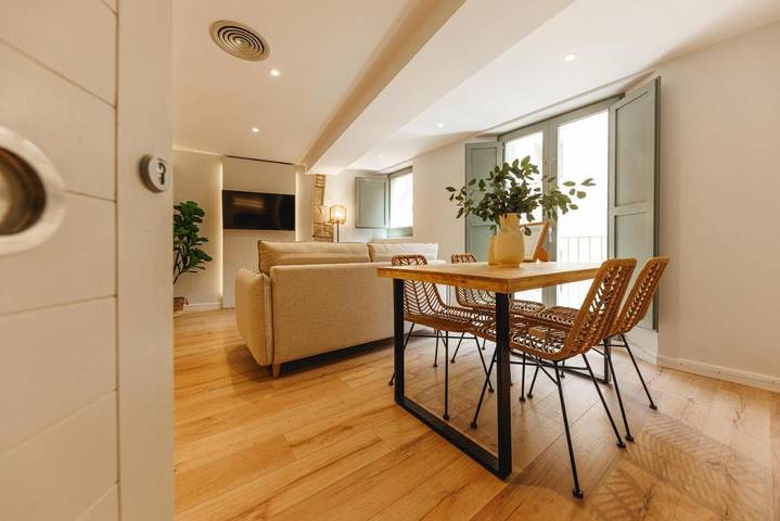 Holiday apartment for 4 people, with balcony - 1