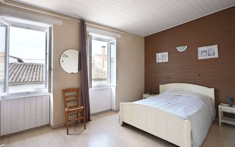 Holiday Home "La Maison des Ormeaux" with Private Terrace and Wi-Fi in Ars-en-Ré, Ile de Re
