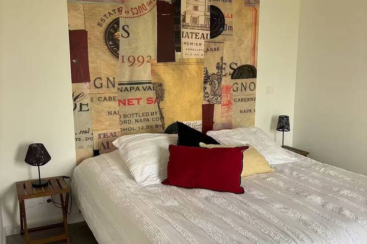 Gîte pour 4 personnes, avec piscine et terrasse ainsi que jacuzzi et jardin à Saint-Christoly-Médoc - 4