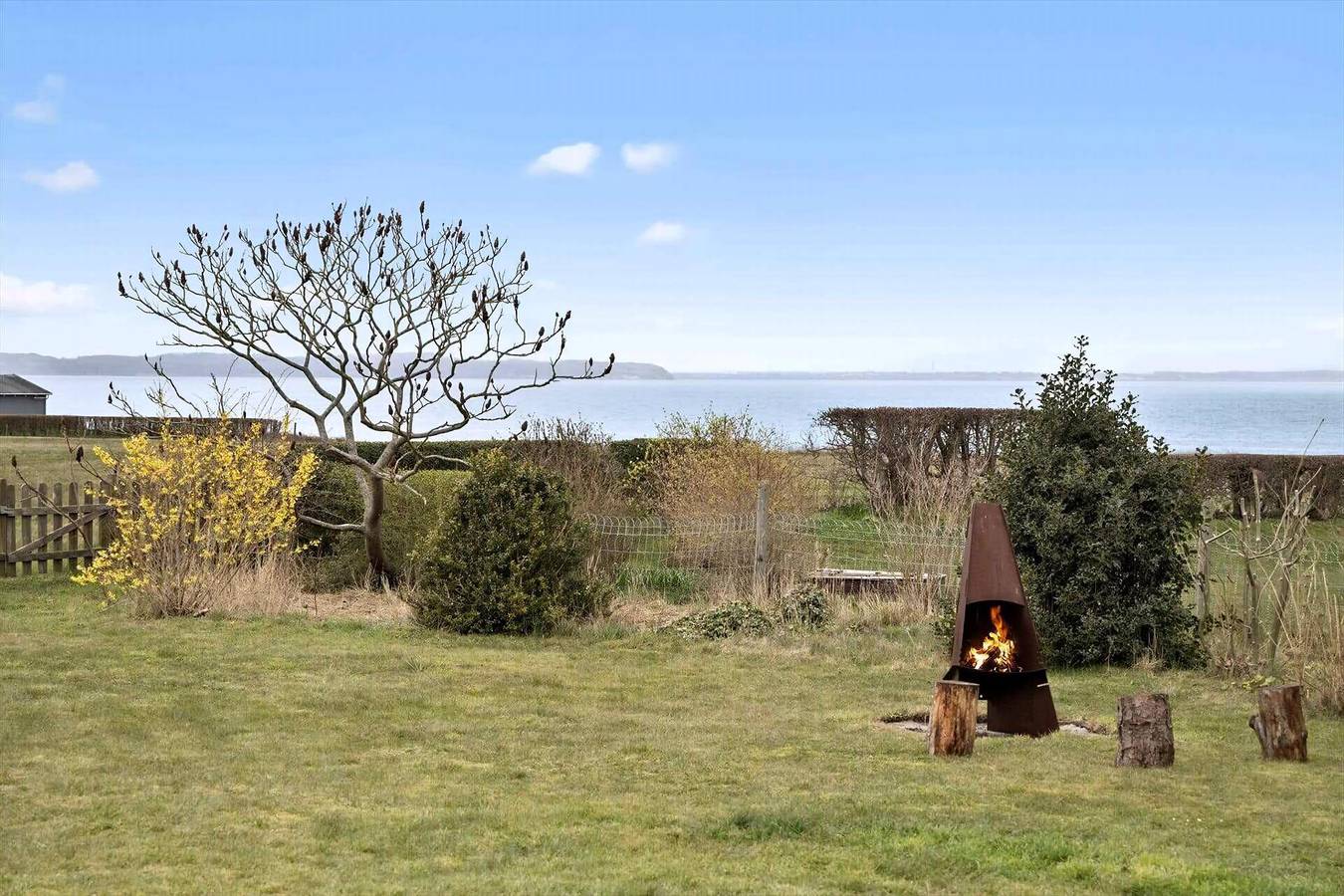 Wunderschöne Sonnenuntergänge in Strandnähe in Kleiner Belt