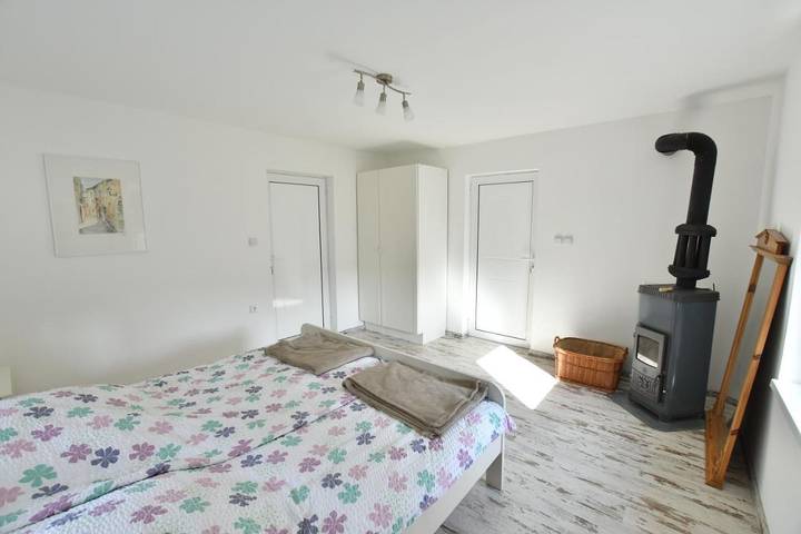 Gîte pour 4 personnes, avec vue ainsi que piscine et jardin à Kladovo - 3