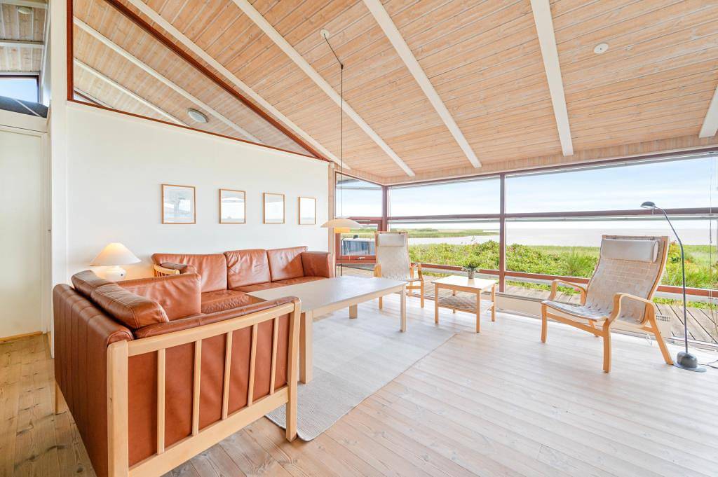 Ferienhaus mit Fjordblick und großer Terrasse in Skodbjerge, Hvide Sande
