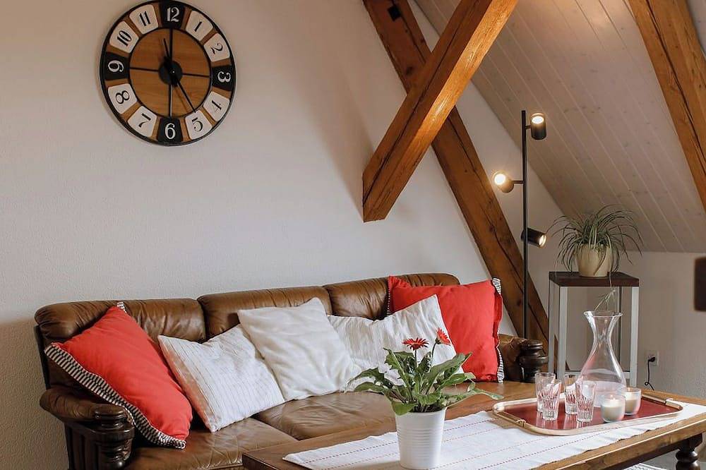 Ganze Wohnung, Zwei Zimmer Apartment für bis zu 4 Personen in der Nähe von Bern. in Münchenbuchsee, Kanton Bern