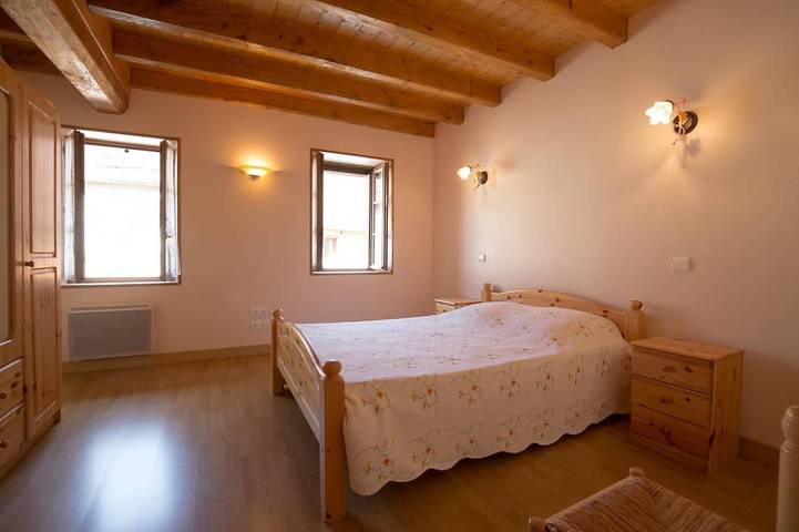 Location de vacances pour 6 personnes à Peyrieu - 3