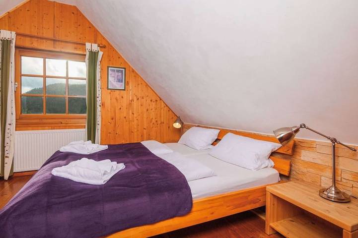 Ferienhaus für 7 Personen, mit Sauna und Balkon sowie Garten, mit Haustier in Alpirsbach - 2