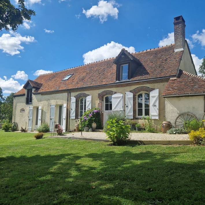 Gîte pour 11 personnes, avec piscine et jardin dans la Sarthe - 4