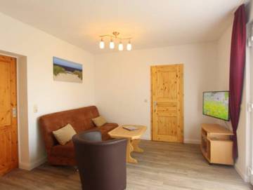 Bungalow für 4 Personen, mit Terrasse und Garten in Boltenhagen