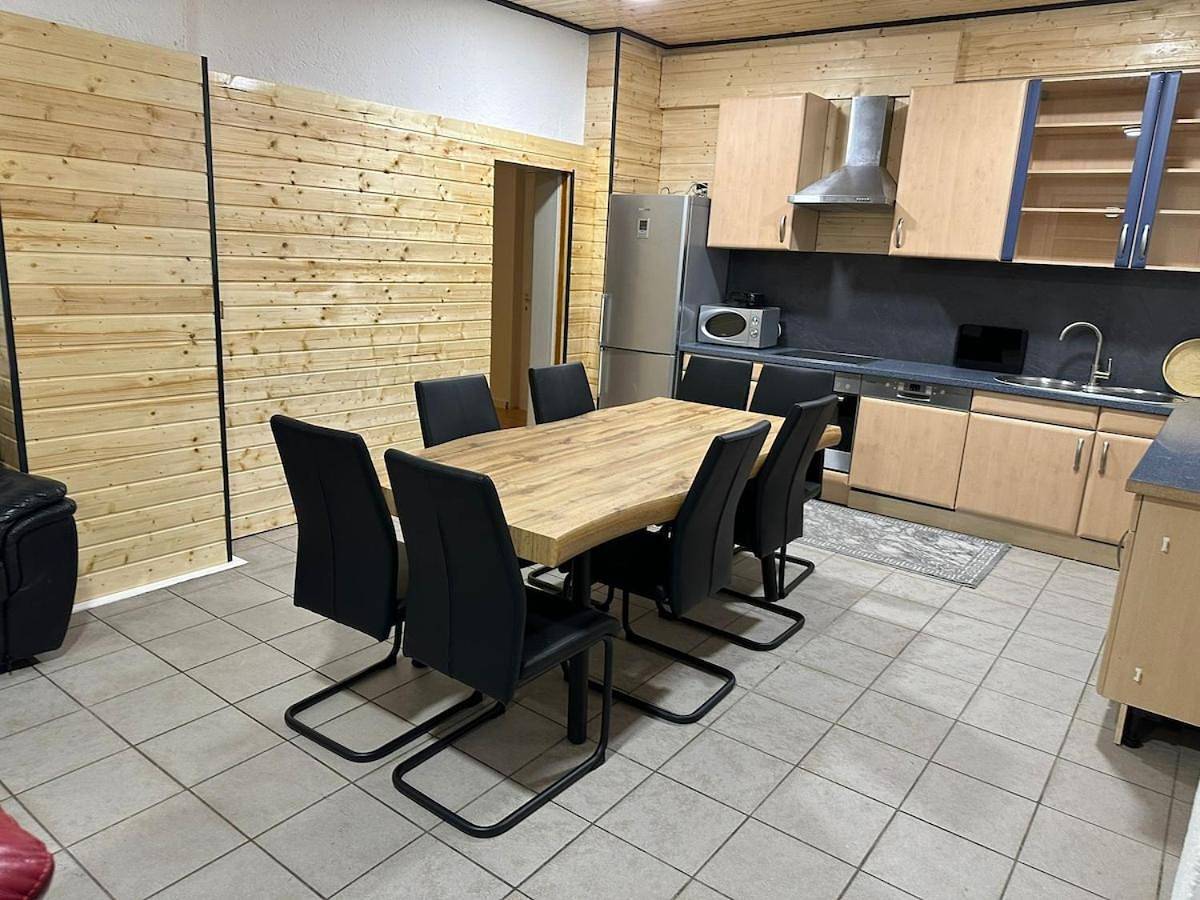 Ganze Wohnung, Unterkunft für Monteure, ruhige Lage nahe dem Zentrum in Lampertheim, Bergstraße
