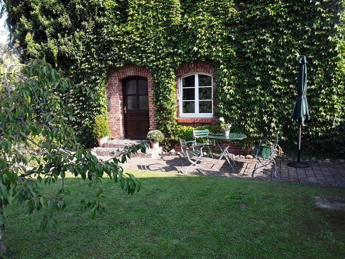 Ferienwohnung für 2 Personen, mit Terrasse und Garten in Havelland
