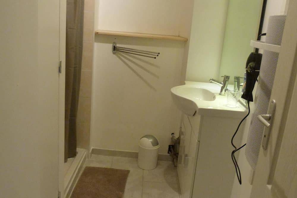 Appartement entier, Appartement Bozouls avec jardin classé 3 étoiles 3 personnes proche Espalion in Bozouls, Aveyron