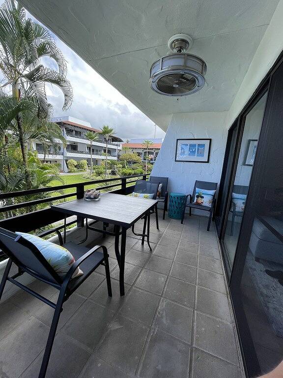 Ganze Wohnung, Casa De Emdeko, Jewel of the Sea Waterfront Property, Ac and Full Washer/Dryer in Komohana Kai, Alii Kai