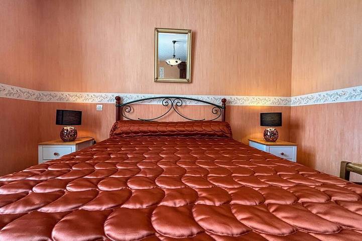 Maison de charme avec piscine chauffée, proche châteaux de la Loire et Zoo de Beauval in Faverolles, Vallée de la Loire