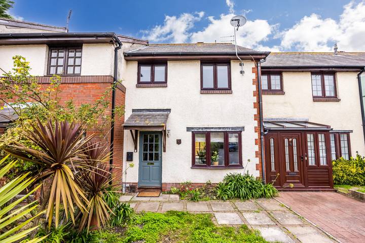 Shell Cove - With Sunny Rear Patio Near Harbourside Park in Poole, Poole Harbour