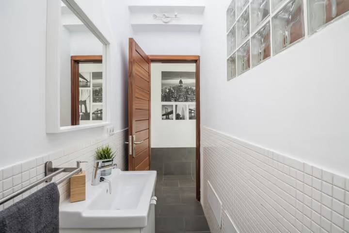 Modern Casa Amanecer 4 with Wi-Fi, Pool and Terrace; Parking Available in Mácher, Tías