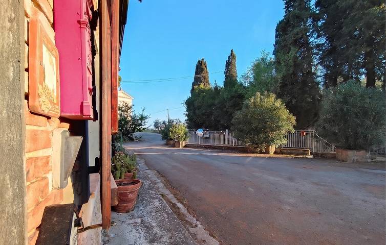 Accogliente appartamento di 90 m² con parcheggio, aria condizionata e vista sul fiume in Peccioli, Pisa e dintorni