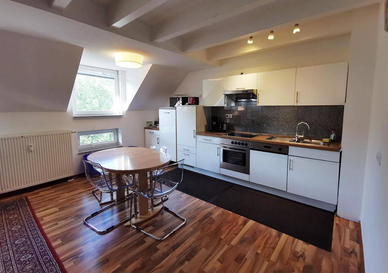 Ganze Wohnung, Two-Bedroom Apartment in Heidelberg, Kurpfalz