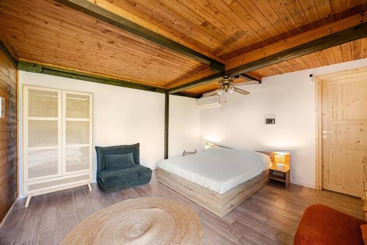 Chalet für 4 Personen, mit Garten - 1