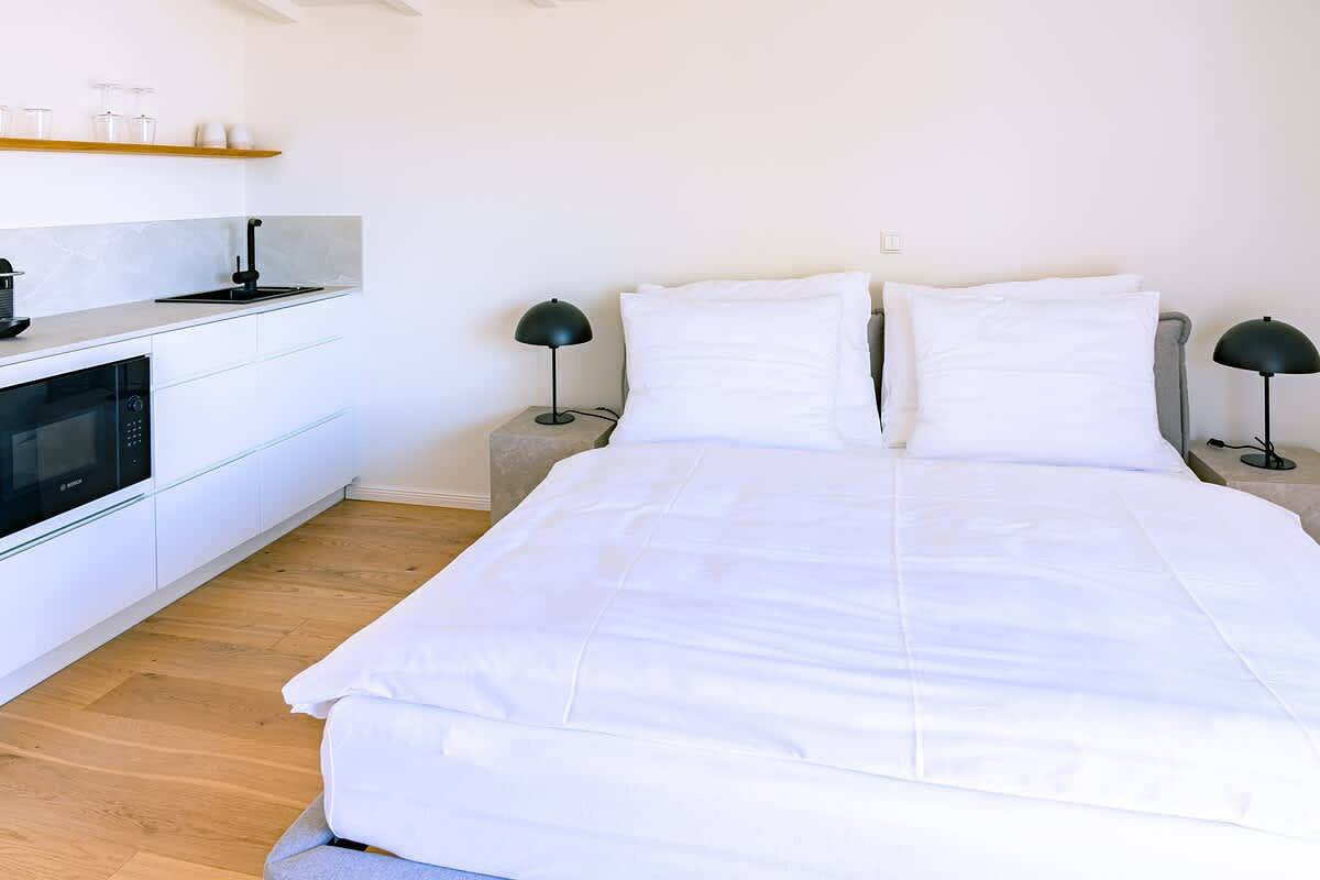 Ganze Wohnung, Ferienwohnung für 2 Personen mit Balkon/Terrasse in Warnemünde Strand, Rostock