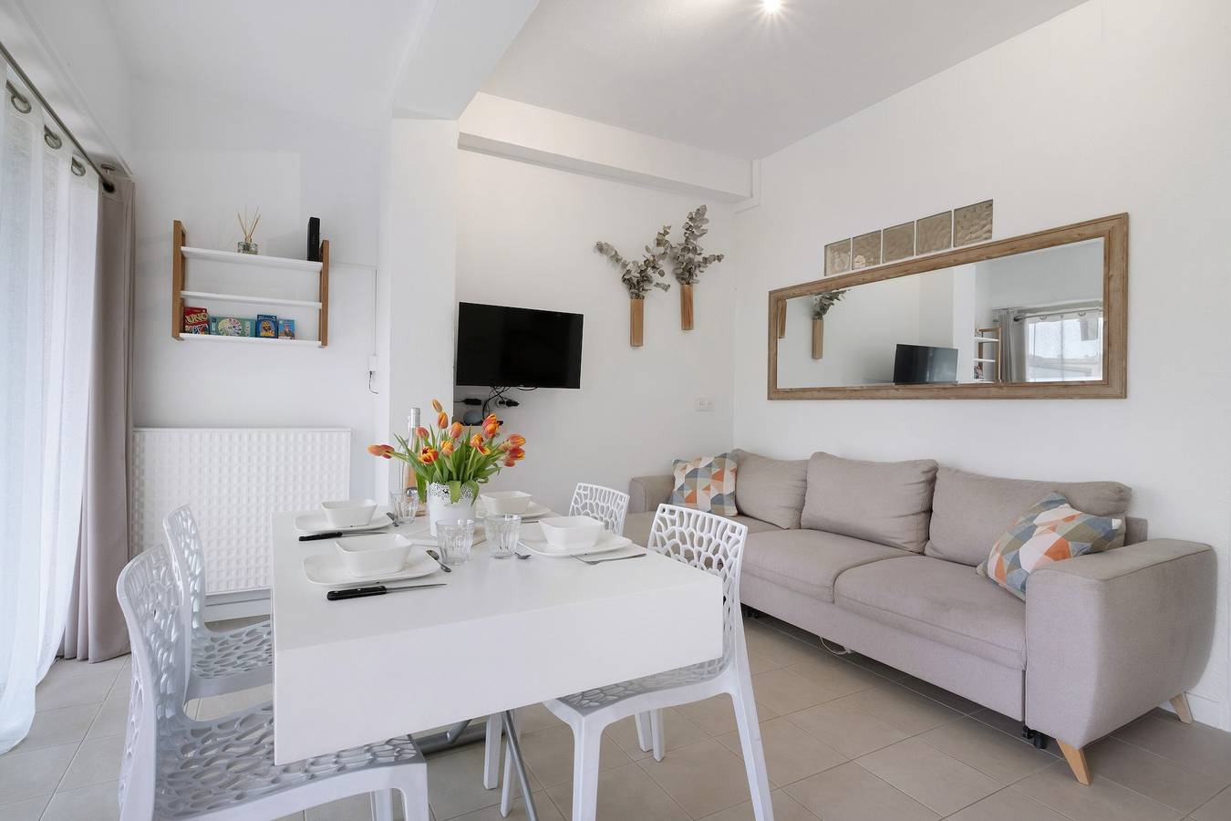 Appartement entier, Azur Pool Sea and Sun in Mandelieu-la-Napoule, Massif de l'Esterel