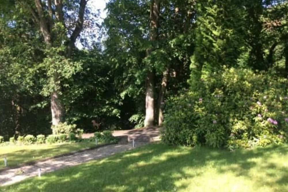 Ganze Wohnung, Etzauer Mühle-Mensch-Zeit-Pferd, Weilrod in Gemünden, Weilrod