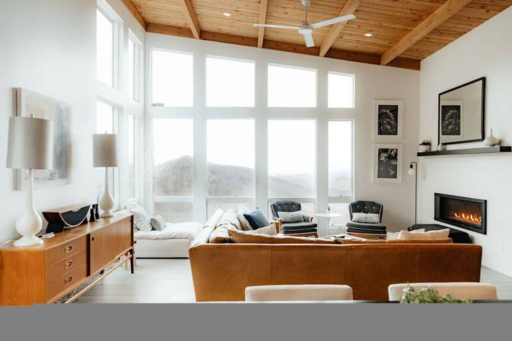 Vacation home for 6 people, with yard and balcony, with pets in North Carolina