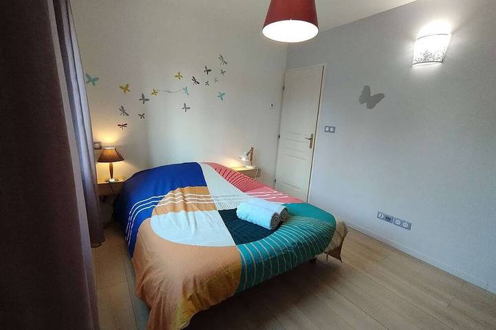 Location de vacances pour 8 personnes, avec jardin à Pradines - 3